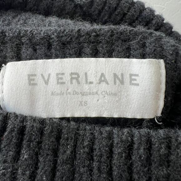 EVERLANE Wool Black Sweater Side Slit Turtleneck Short Sleeve Size X-Small XS - Picture 6 of 7